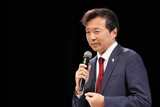 及川幸久氏講演イメージ